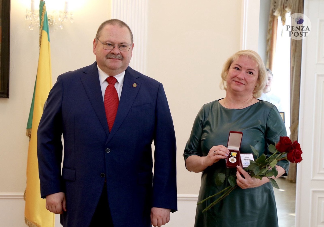 Почётным знаком Губернатора Пензенской области Во славу земли Пензенской была награждена заместитель председателя РОО Татарская национально-культурная автономия ПО Самочкина Г.Х.