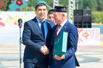 Поздравляем с Днём рождения Даниса Фанисовича Шакирова
